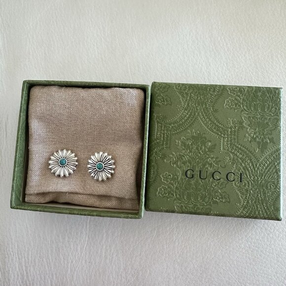 NEW GUCCI STUD Earrings Silver Flower Sterling Silver 100% Authentic - Picture 2 of 7